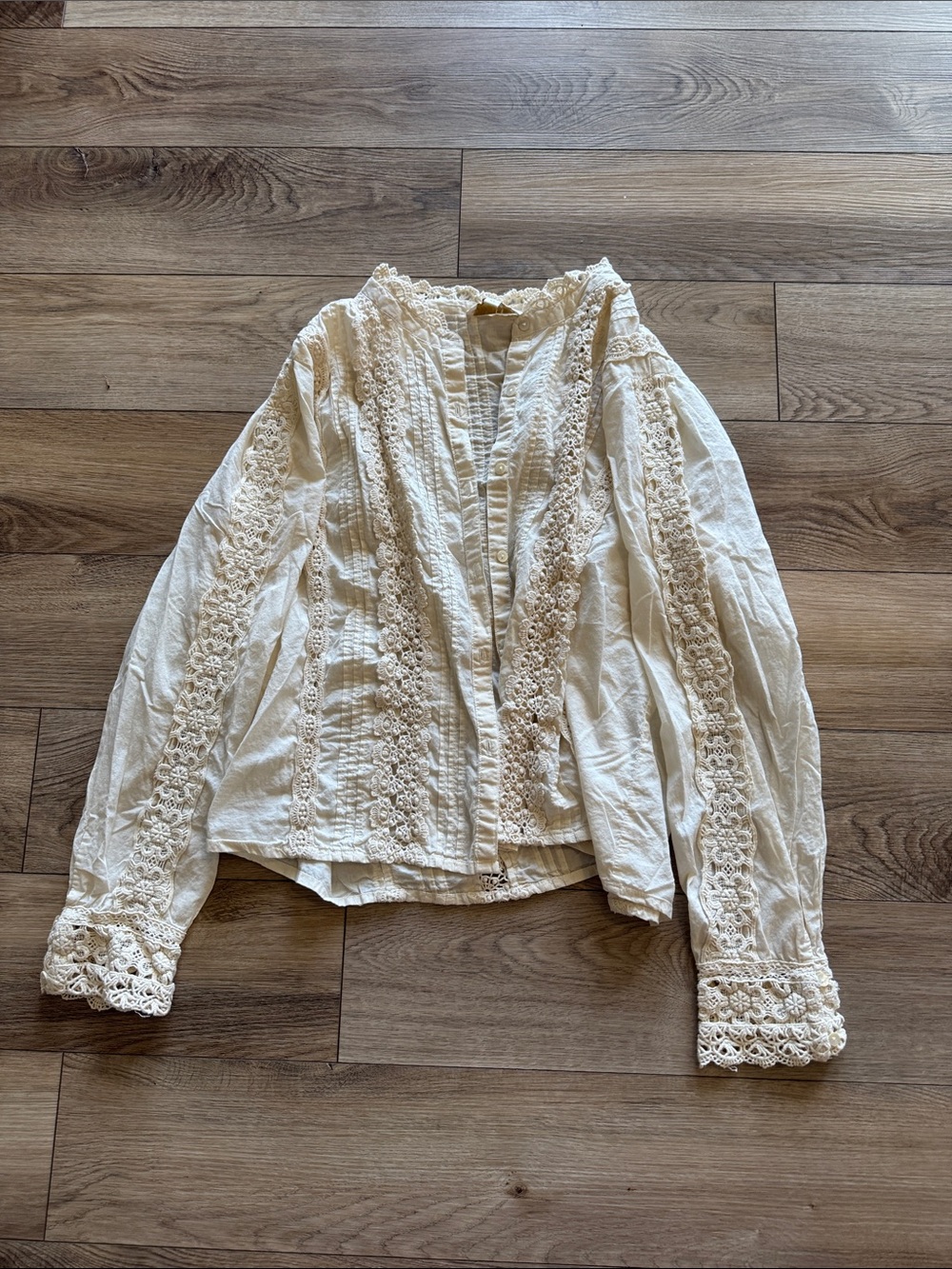 Women's Cream Crochet-Trim Button Front Top